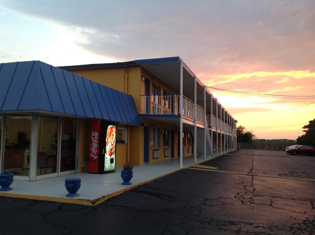 Belmont Inn&Suites Hampton Eksteriør bilde